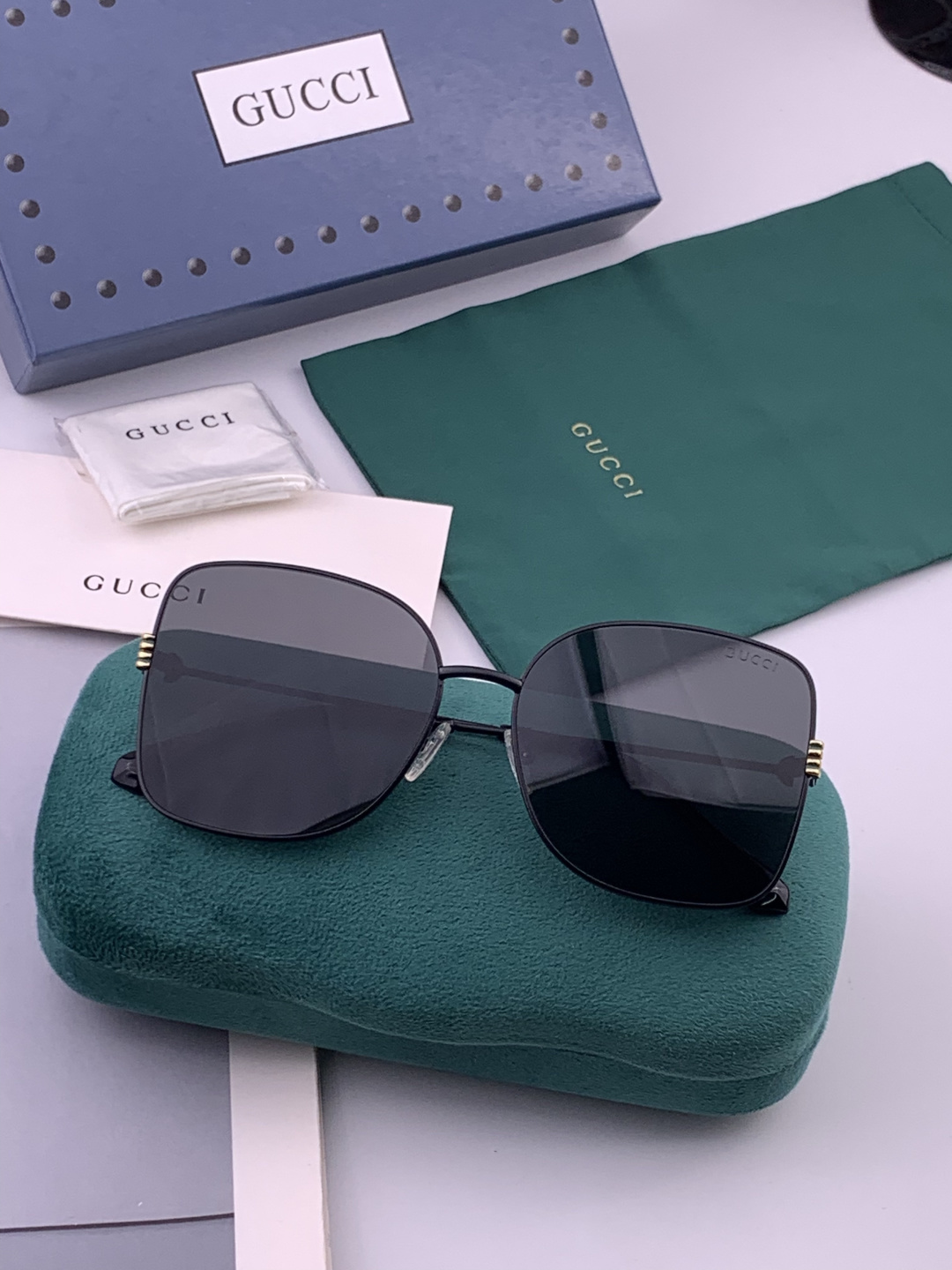 🔺 【GUCCI-尼龙偏光太阳镜】开春新款 潮流爆款 时尚圆框偏光太阳镜 高品质 佩戴舒适 网红潮款墨镜 女士高清尼龙偏
