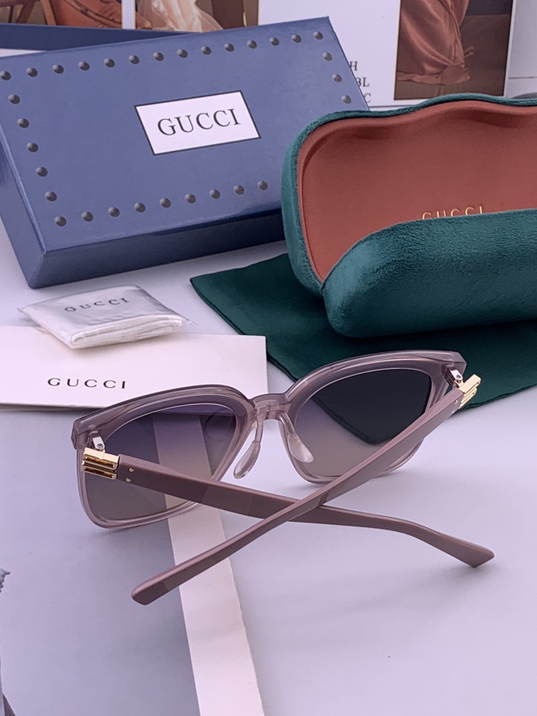 GUCCI  新款尼龙偏光太眼镜，情侣款时尚方框太阳镜佩戴舒适网红潮流款墨镜，大气女人范儿，大脸小脸都好看 ！型号：G6