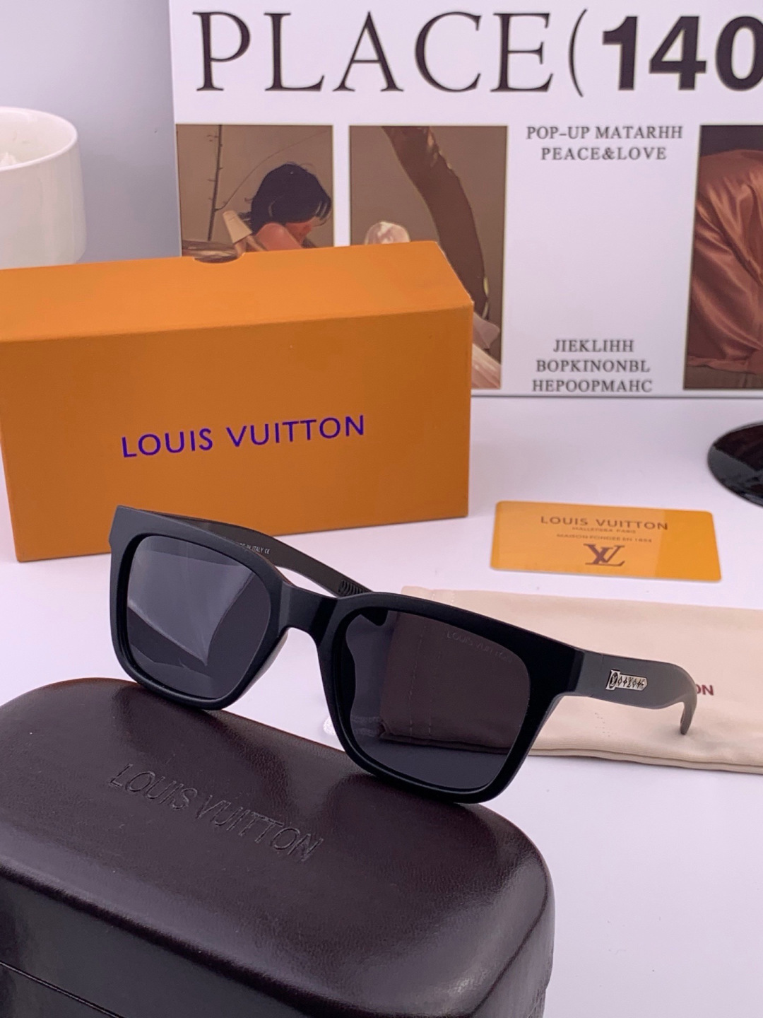 LV 太阳镜潮品官网模特同款 [玫瑰][玫瑰]精致个性设计简约时尚 高品质值得拥有绝对潮爆整个夏季 新款L4511