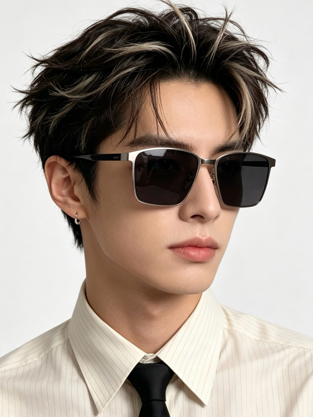 Gucci 。  高品质男女款墨镜   👍 进口宝丽来偏光镜片  。蛤蟆镜 开车钓鱼都可 。百搭显瘦墨镜韩版男士飞行员大