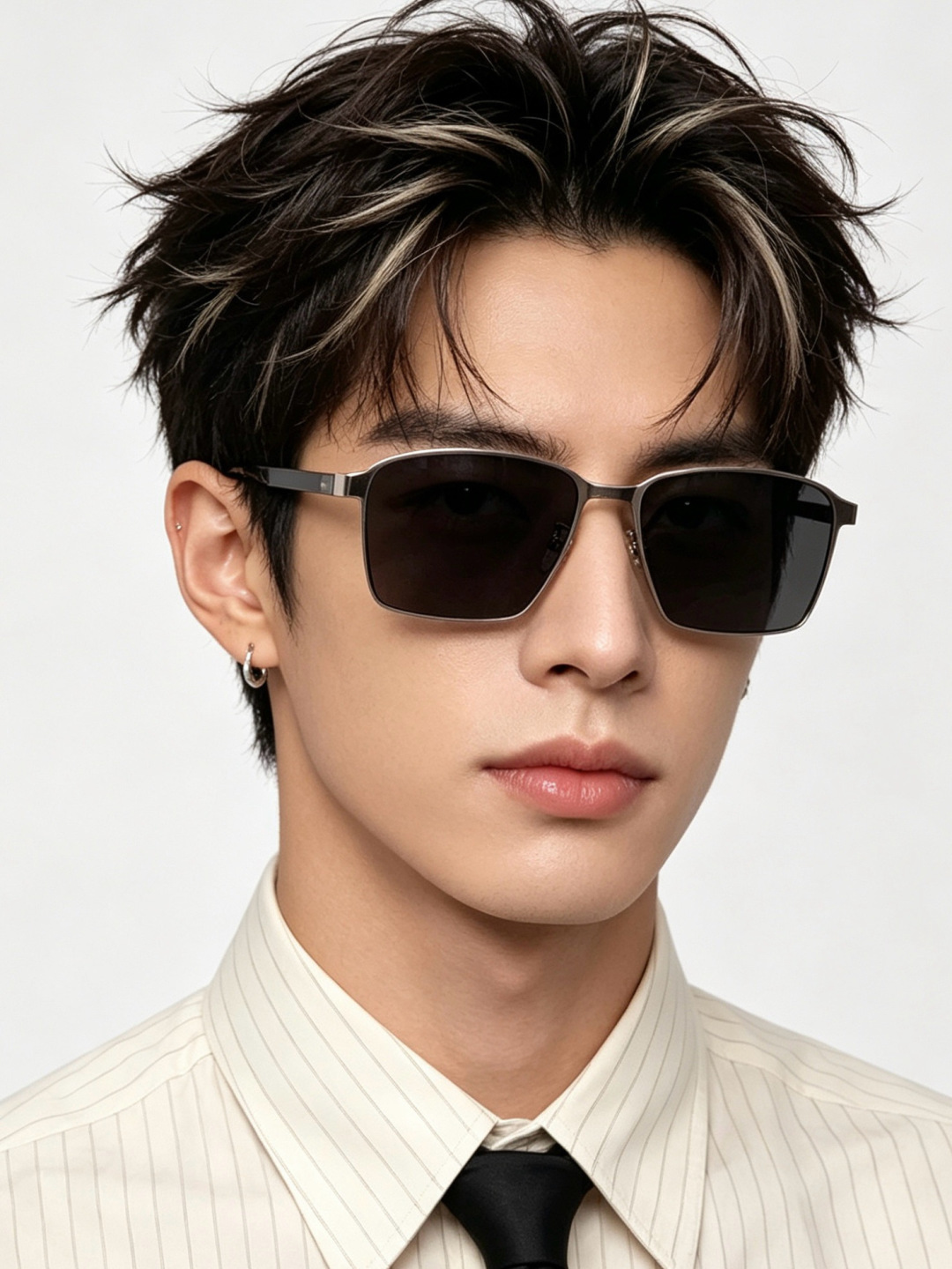 Gucci 。  高品质男女款墨镜   👍 进口宝丽来偏光镜片  。蛤蟆镜 开车钓鱼都可 。百搭显瘦墨镜韩版男士飞行员大