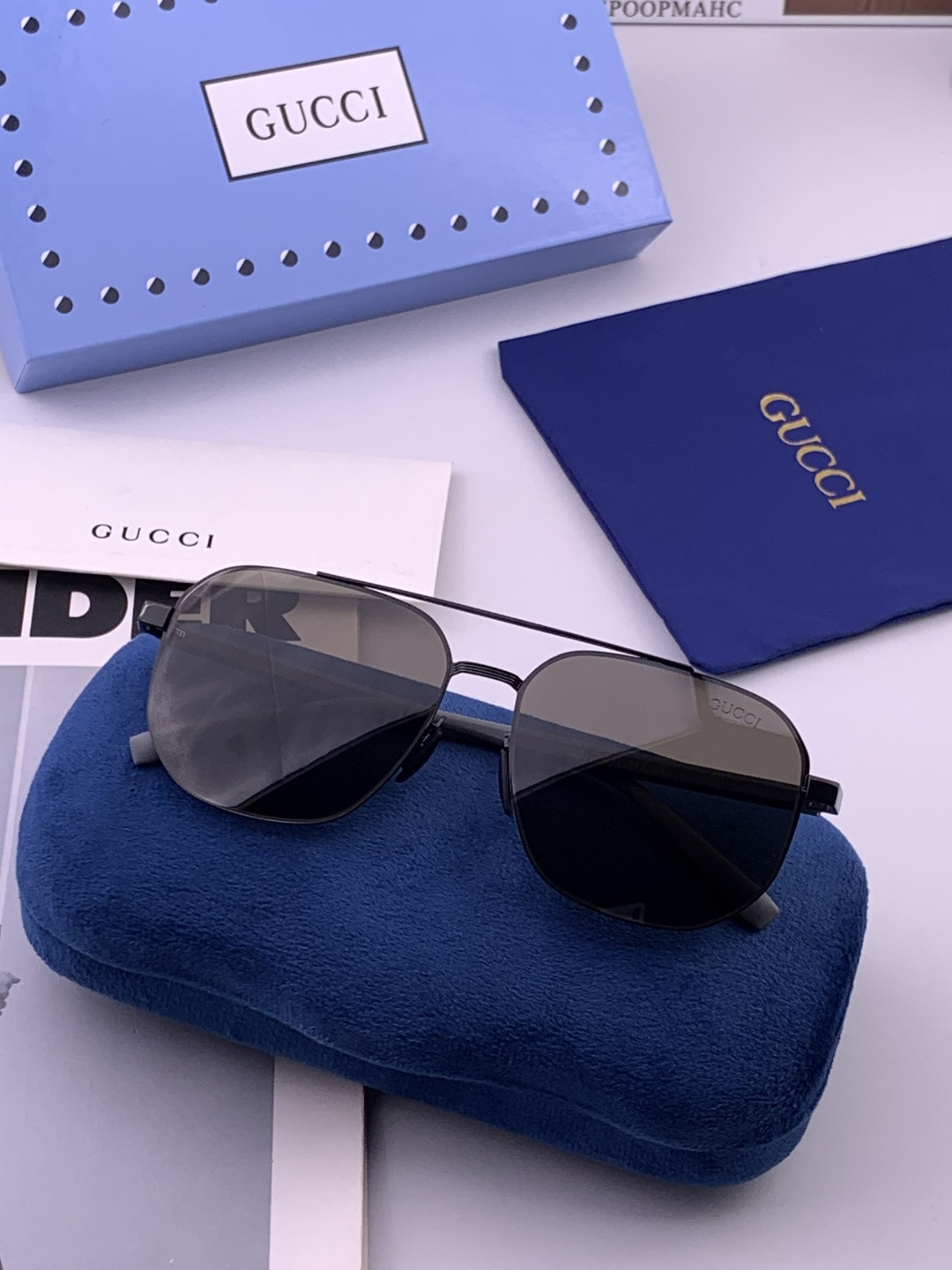 GUCCI 男款炫彩飞行员偏光太阳镜 ❤️材质：高清尼龙加厚卡槽高清偏光镜片 🌹无边框镜架💕颜👍型号：G2702 