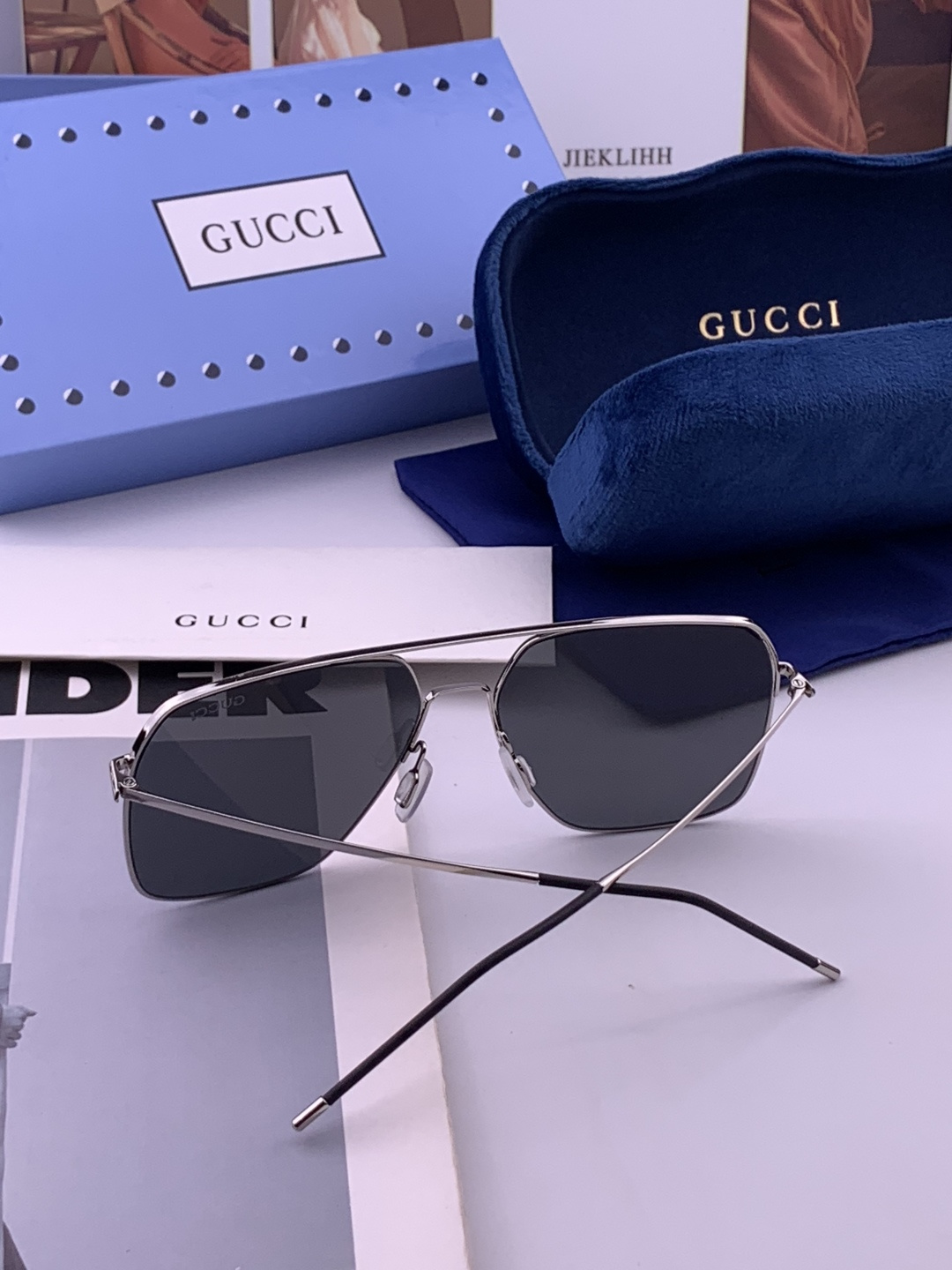 GUCCI 男款炫彩飞行员偏光太阳镜 ❤️材质：高清尼龙加厚卡槽高清偏光镜片 🌹无边框镜架💕颜👍型号：G91808