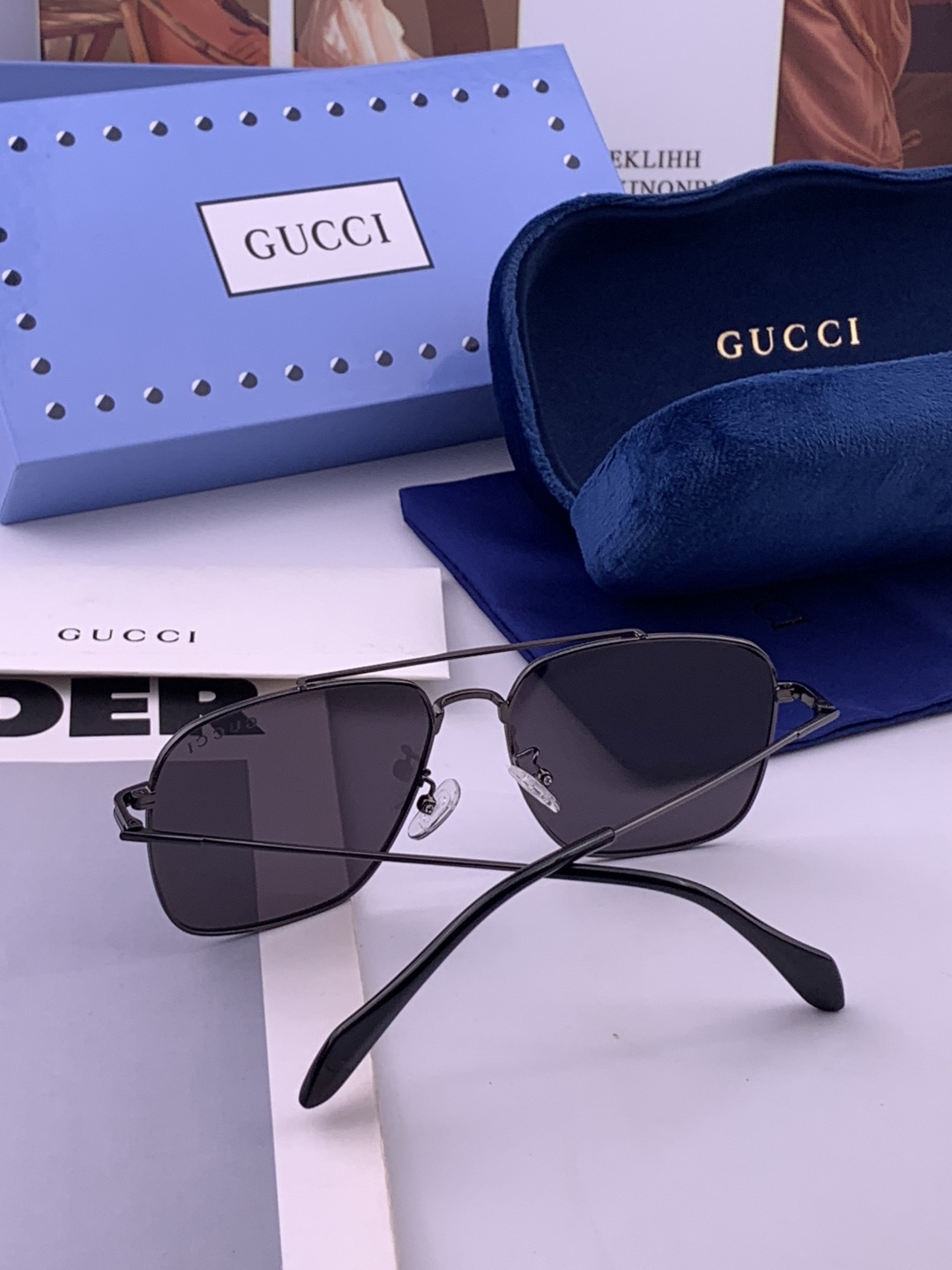 Gucci 。  高品质男女款墨镜   👍 进口宝丽来偏光镜片  。蛤蟆镜 开车钓鱼都可 。百搭显瘦墨镜韩版男士飞行员大