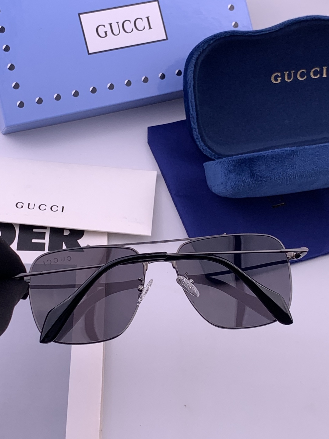 Gucci 。  高品质男女款墨镜   👍 进口宝丽来偏光镜片  。蛤蟆镜 开车钓鱼都可 。百搭显瘦墨镜韩版男士飞行员大