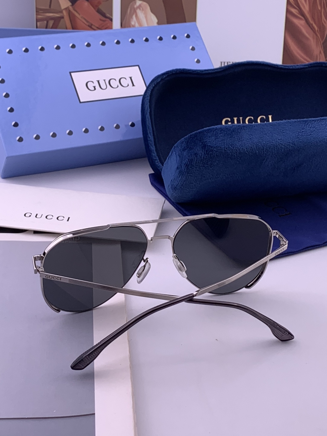 GUCCI 男款炫彩飞行员偏光太阳镜 ❤️材质：高清尼龙加厚卡槽高清偏光镜片 🌹无边框镜架💕颜👍型号：G31809