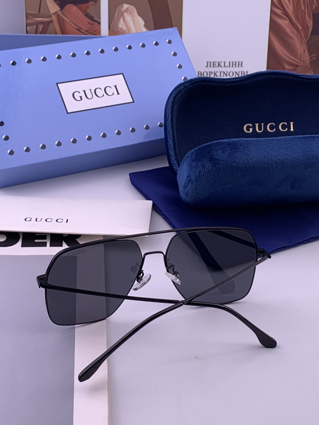 GUCCI 男款炫彩飞行员偏光太阳镜 ❤️材质：高清尼龙加厚卡槽高清偏光镜片 🌹无边框镜架💕颜👍型号：G0702