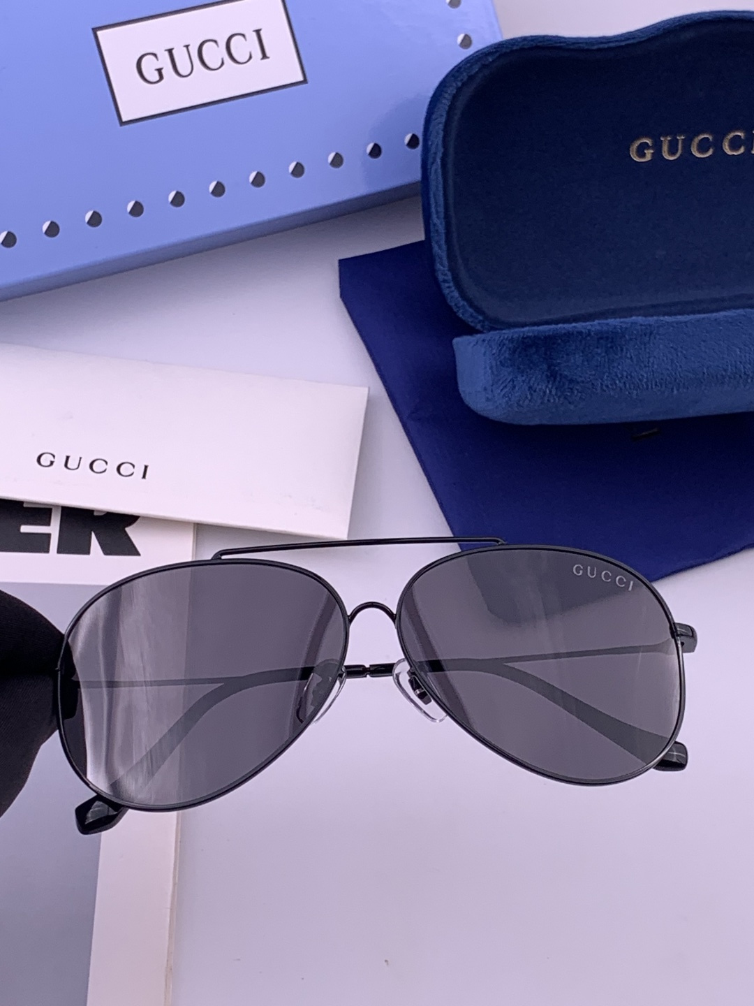 Gucci 。  高品质男女款墨镜   👍 进口宝丽来偏光镜片  。蛤蟆镜 开车钓鱼都可 。百搭显瘦墨镜韩版男士飞行员大