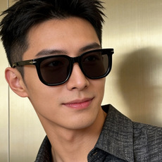 🔺 【GUCCI】开春新款 潮流爆款 时尚方框偏光太阳镜 高品质 佩戴舒适 网红潮款墨镜 女士高清尼龙偏光太阳镜🕶️ 🎉 🔺 【GUCCI】开春新款 潮流爆款 时尚方框偏光太阳镜 高品质 佩戴舒适 网红潮款墨镜 女士高清尼龙偏光太阳镜🕶️ 🎉