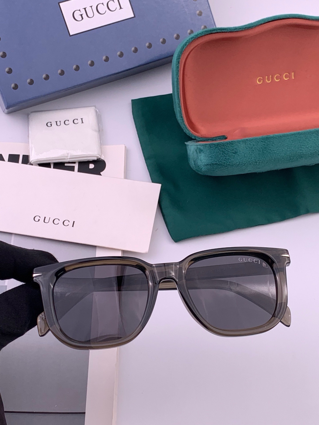 🔺 【GUCCI】开春新款 潮流爆款 时尚方框偏光太阳镜 高品质 佩戴舒适 网红潮款墨镜 女士高清尼龙偏光太阳镜🕶️ 🎉