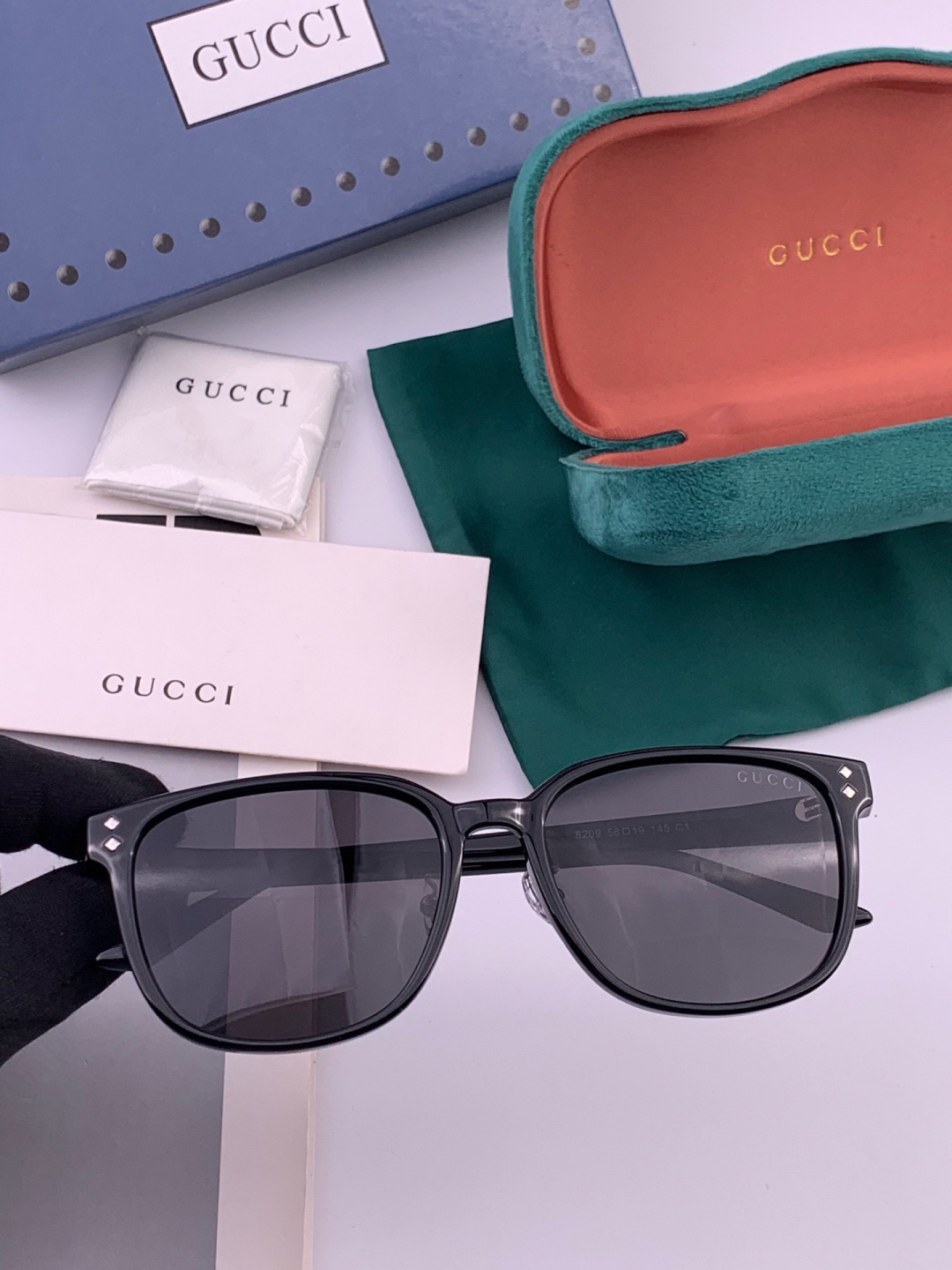 🔺 【GUCCI】开春新款 潮流爆款 时尚方框偏光太阳镜 高品质 佩戴舒适 网红潮款墨镜 女士高清尼龙偏光太阳镜🕶️ 🎉