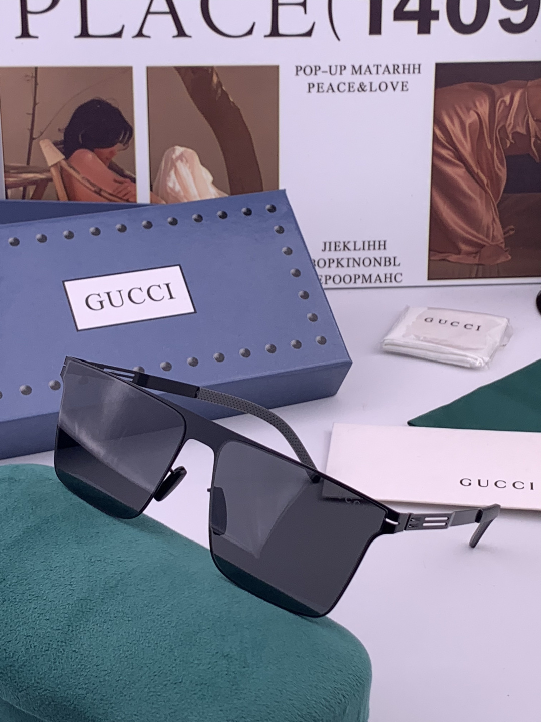 ♦️ GUCCI 新款男女情侣款太阳镜多边形墨镜iP电镀永不褪色 超轻超有弹性整幅眼镜无螺丝重要的是压不坏 高清尼龙镜片