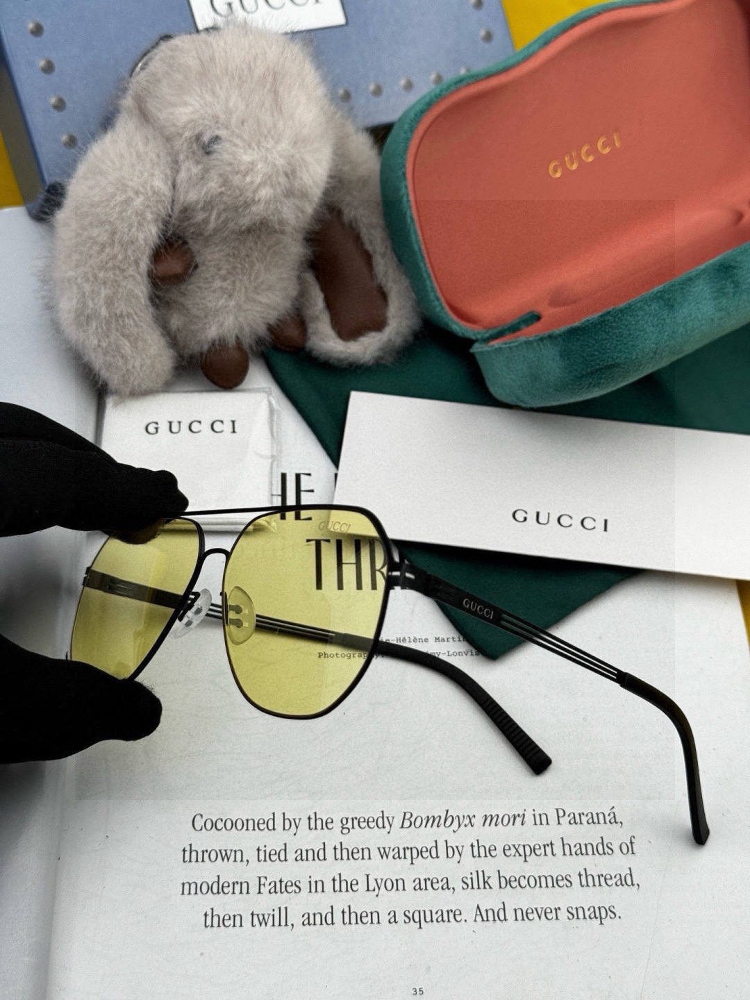 ♦️ GUCCI 新款男女情侣款太阳镜多边形墨镜iP电镀永不褪色 超轻超有弹性整幅眼镜无螺丝重要的是压不坏 高清尼龙镜片