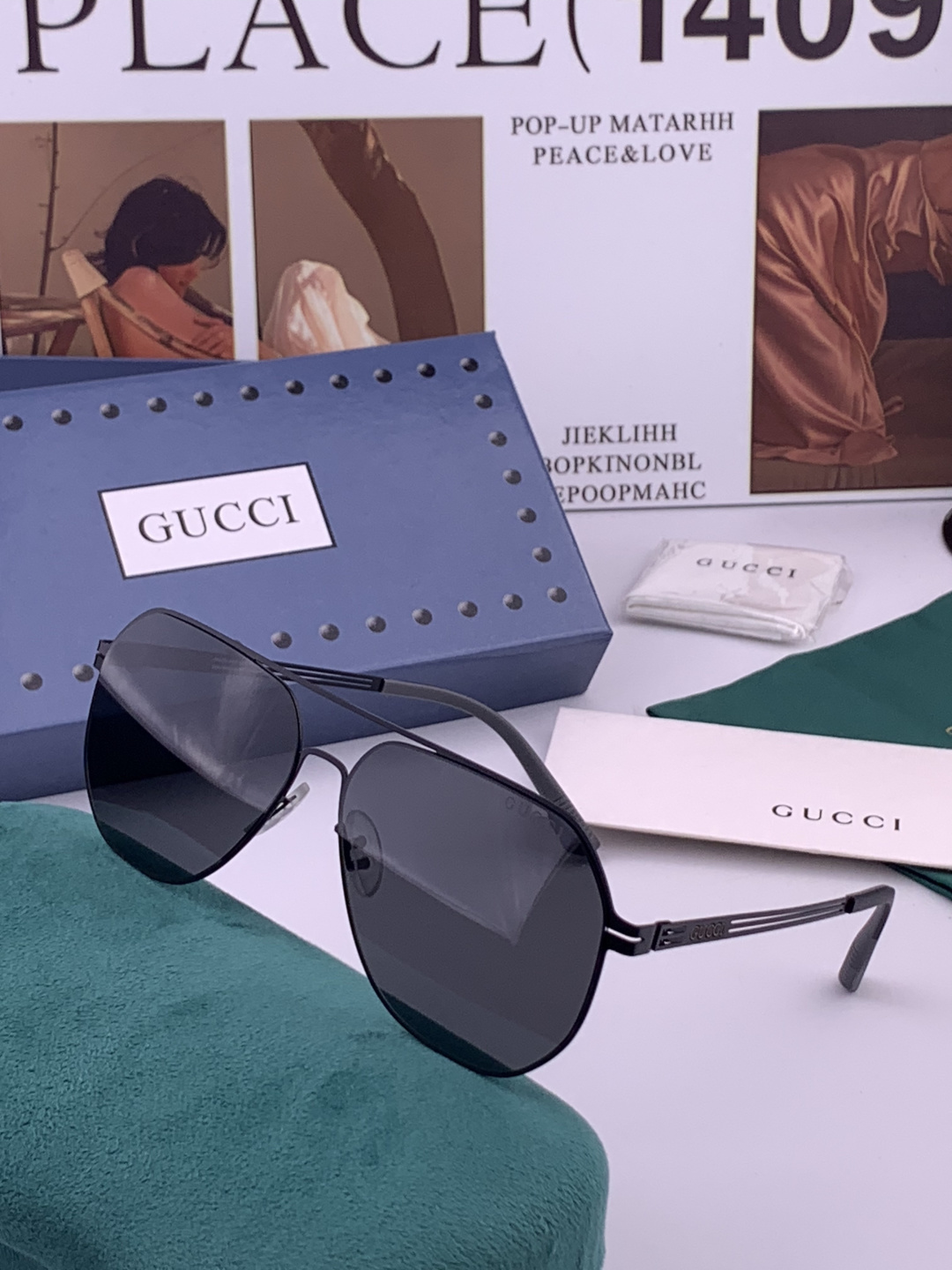 ♦️ GUCCI 新款男女情侣款太阳镜多边形墨镜iP电镀永不褪色 超轻超有弹性整幅眼镜无螺丝重要的是压不坏 高清尼龙镜片
