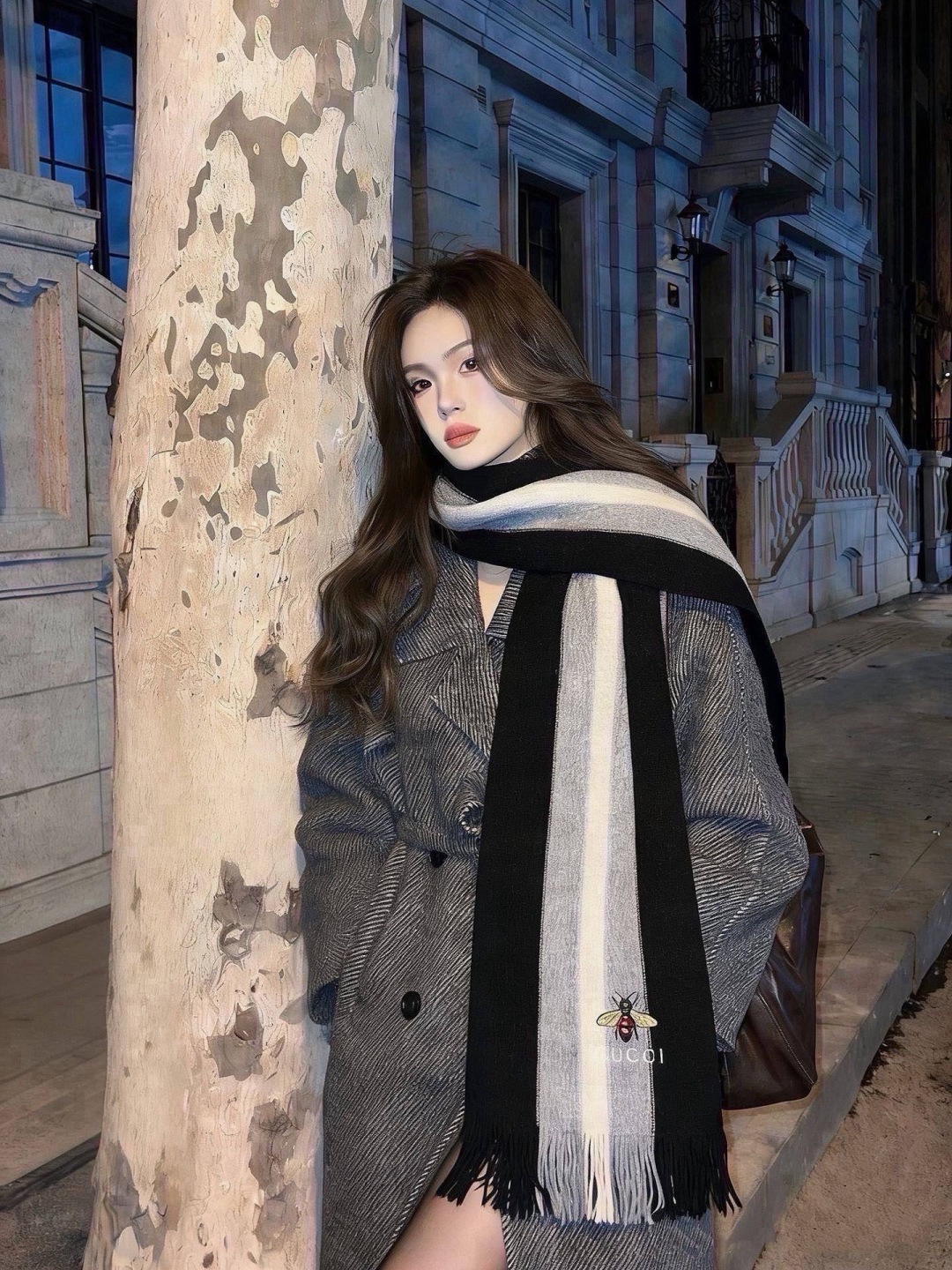 🆕   男女同款，百分百纯羊绒 Gucci 高端羊绒针织围巾！】可正式，可随意，非常Classical的设计。这款织法比