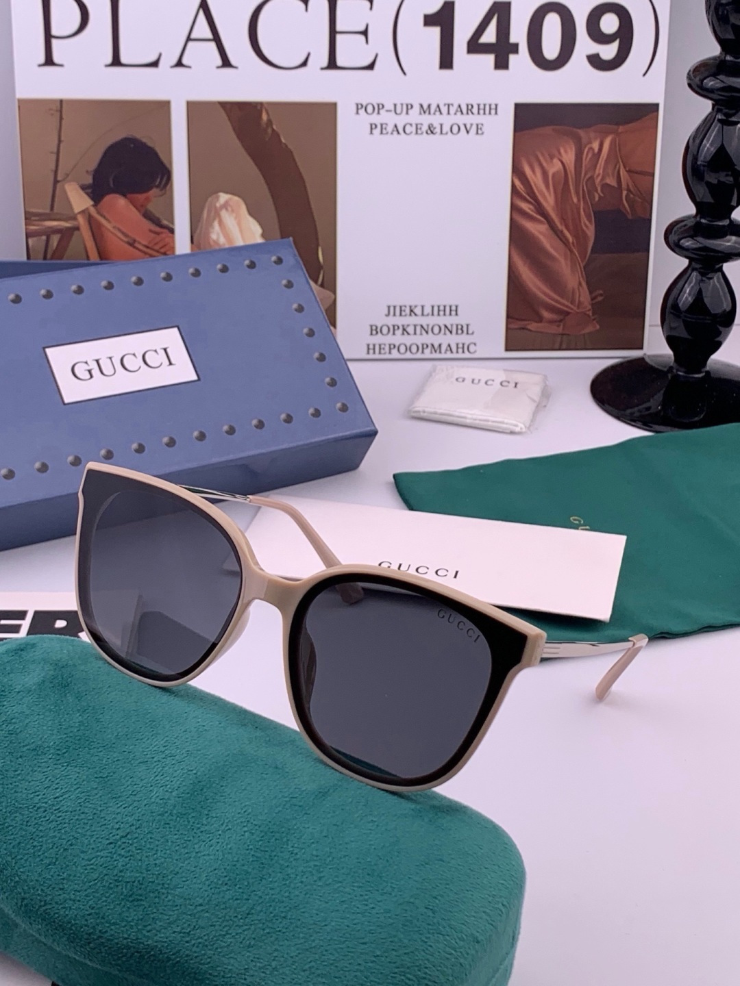 🆕   GUCCI  新款尼龙偏光太眼镜，情侣款时尚方框太阳镜佩戴舒适网红潮流款墨镜，大气女人范儿，大脸小脸都好看 ！型