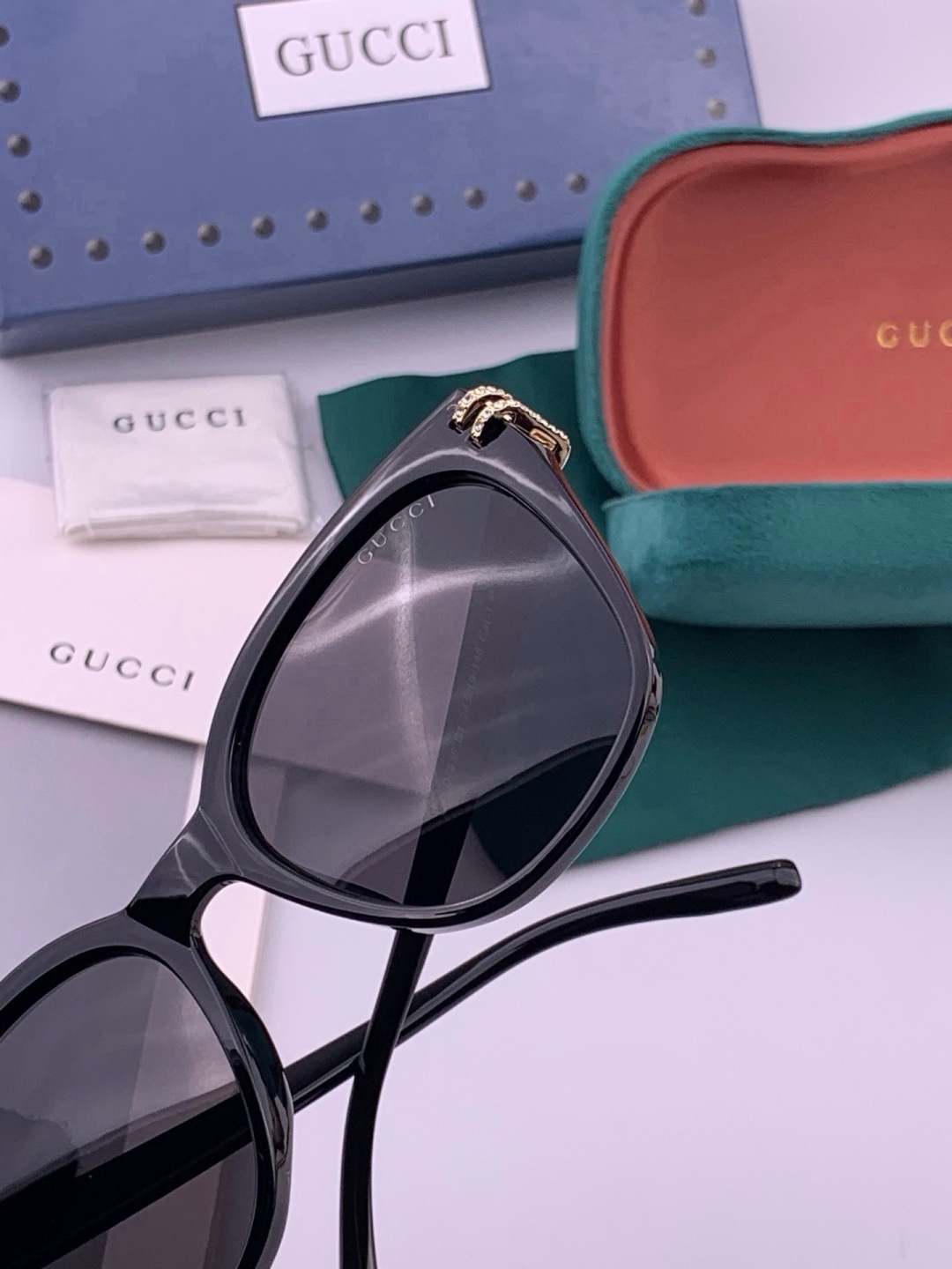 🔺GUCCI🔻古驰 GG圆框太阳镜 完美品质 🎓独特设计  适合各种脸型 亮相时装周 超时尚百搭 实物精致  情侣款 男