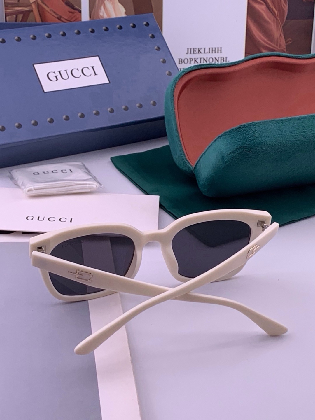 🔺 【GUCCI-偏光太阳镜】开春新款 潮流爆款 时尚方框偏光太阳镜 高品质 佩戴舒适 网红潮款墨镜 女士高清偏光太阳镜