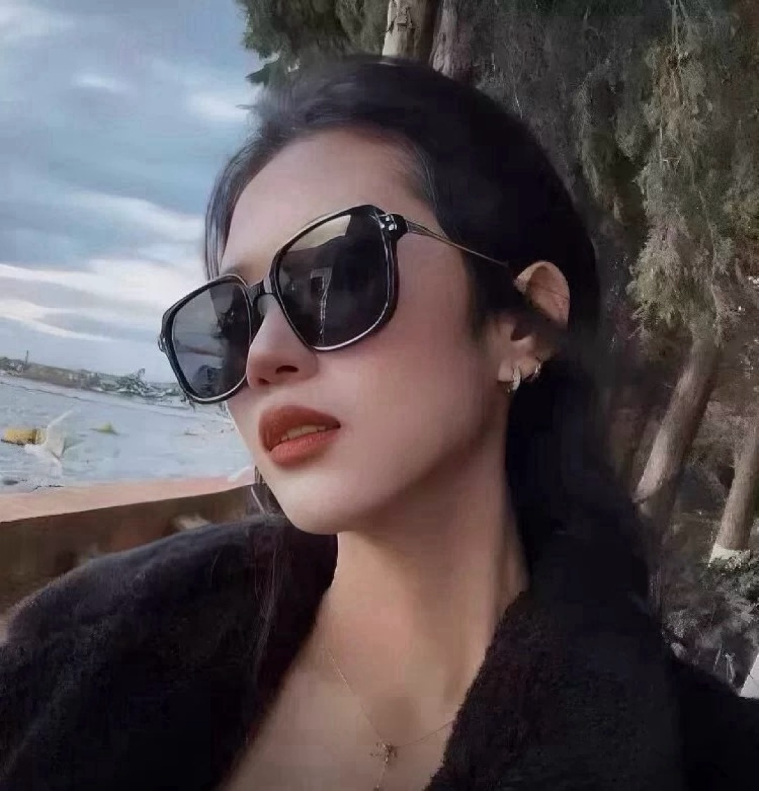 🔺 【GUCCI】开春新款 潮流爆款 时尚方框偏光太阳镜 高品质 佩戴舒适 网红潮款墨镜 女士高清尼龙偏光太阳镜🕶️ 🎉