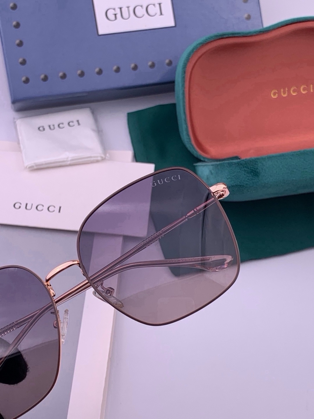 🔺GUCCI🔻古驰 GG圆框太阳镜 完美品质 🎓独特设计  适合各种脸型 亮相时装周 超时尚百搭 实物精致  情侣款 男