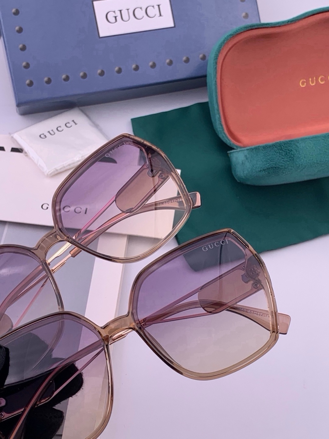 🔺 【GUCCI-偏光太阳镜】开春新款 潮流爆款 时尚圆框偏光太阳镜 高品质 佩戴舒适 网红潮款墨镜 女士高清偏光太阳镜