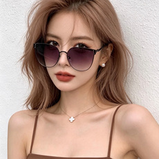 🔺 【GUCCI】开春新款 潮流爆款 时尚太阳镜 高品质 佩戴舒适 网红潮款墨镜 型号:G3660 🔺 【GUCCI】开春新款 潮流爆款 时尚太阳镜 高品质 佩戴舒适 网红潮款墨镜 型号:G3660