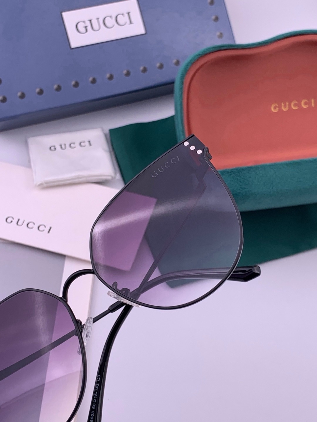 🔺 【GUCCI】开春新款 潮流爆款 时尚太阳镜 高品质 佩戴舒适 网红潮款墨镜 型号：G3660