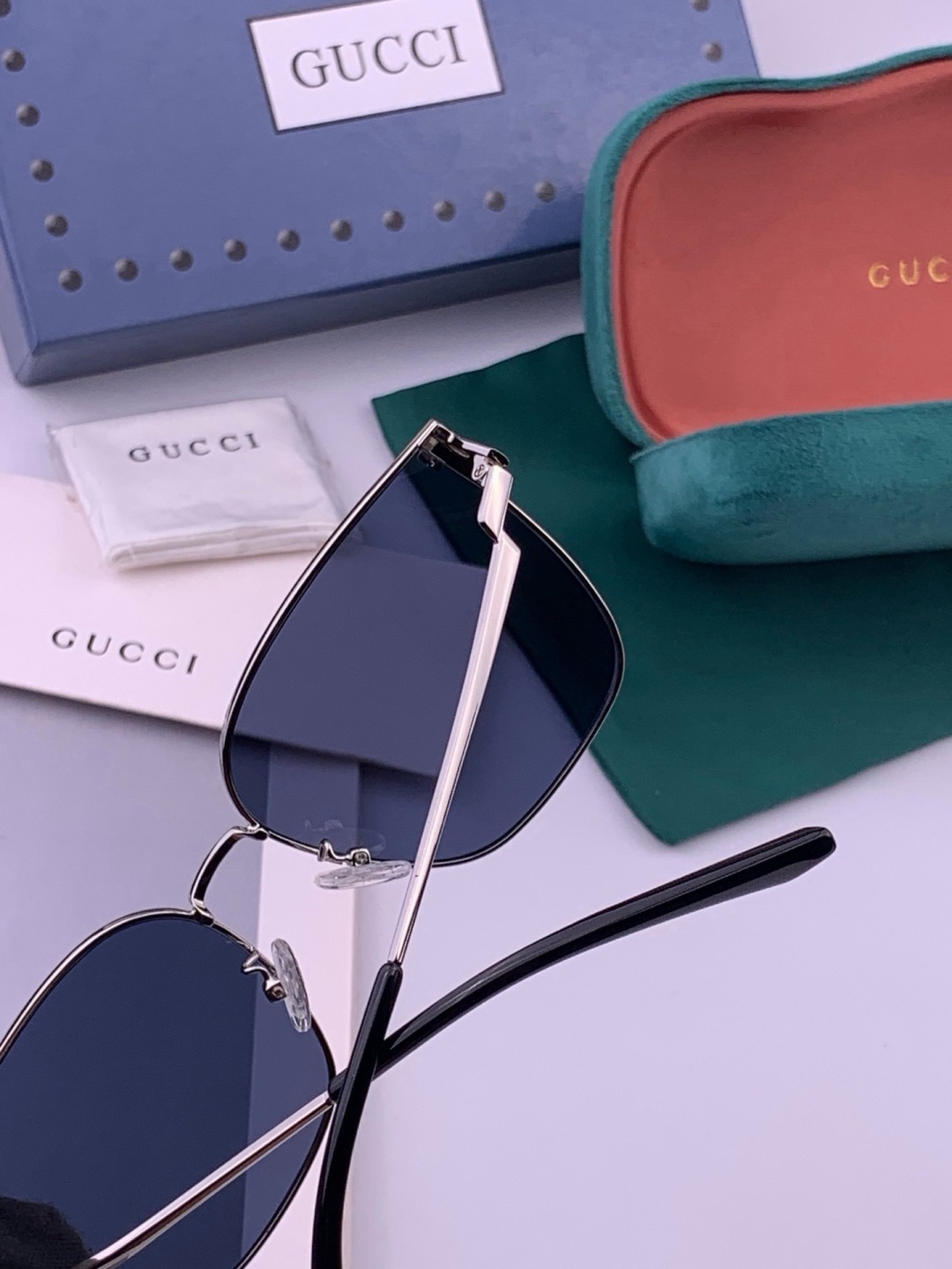 🔺 【GUCCI】开春新款 潮流爆款 时尚太阳镜 高品质 佩戴舒适 网红潮款墨镜 型号：G2660