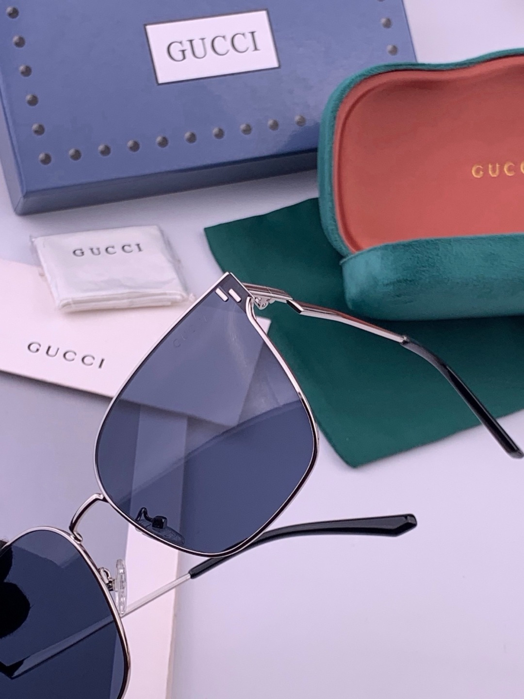 🔺 【GUCCI】开春新款 潮流爆款 时尚太阳镜 高品质 佩戴舒适 网红潮款墨镜 型号：G2660