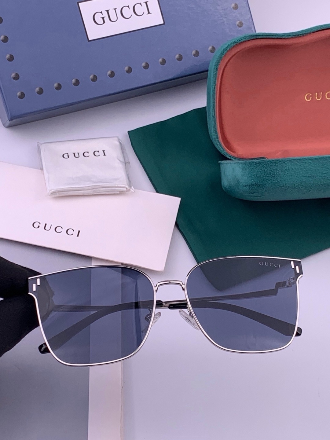 🔺 【GUCCI】开春新款 潮流爆款 时尚太阳镜 高品质 佩戴舒适 网红潮款墨镜 型号：G2660