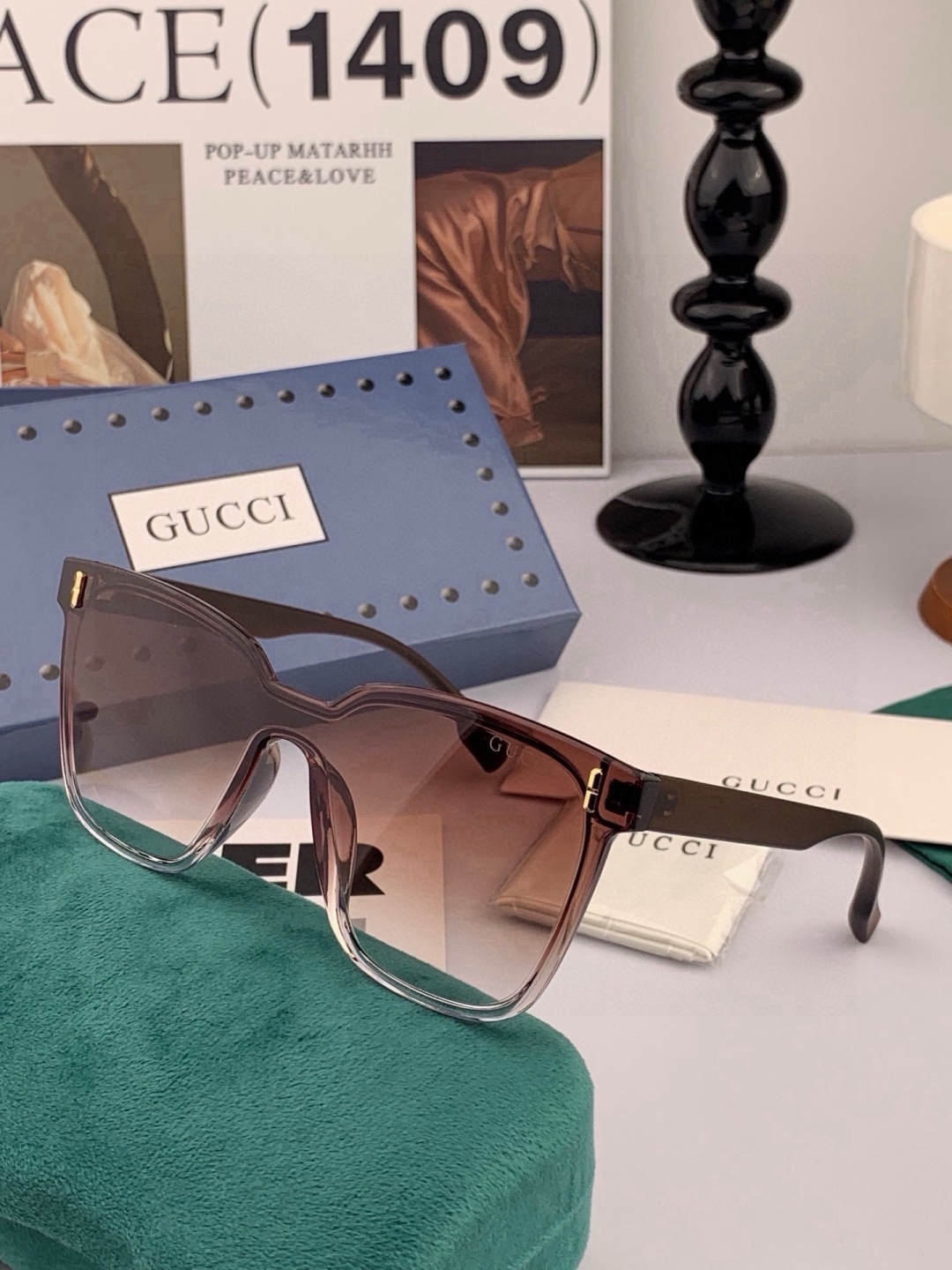 🔺 【GUCCI-尼龙偏光太阳镜】开春新款 潮流爆款 时尚方框连体偏光太阳镜 高品质 佩戴舒适 网红潮款墨镜 女士高清尼