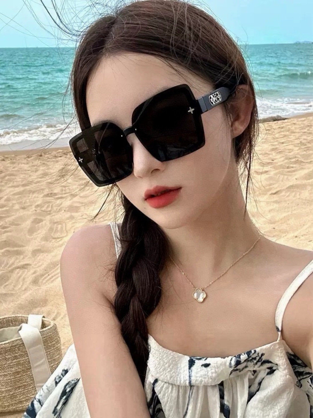 LV 太阳镜潮品官网模特同款 [玫瑰][玫瑰]四叶草🍀精致个性设计简约时尚 高品质值得拥有绝对潮爆整个夏季 新款L161