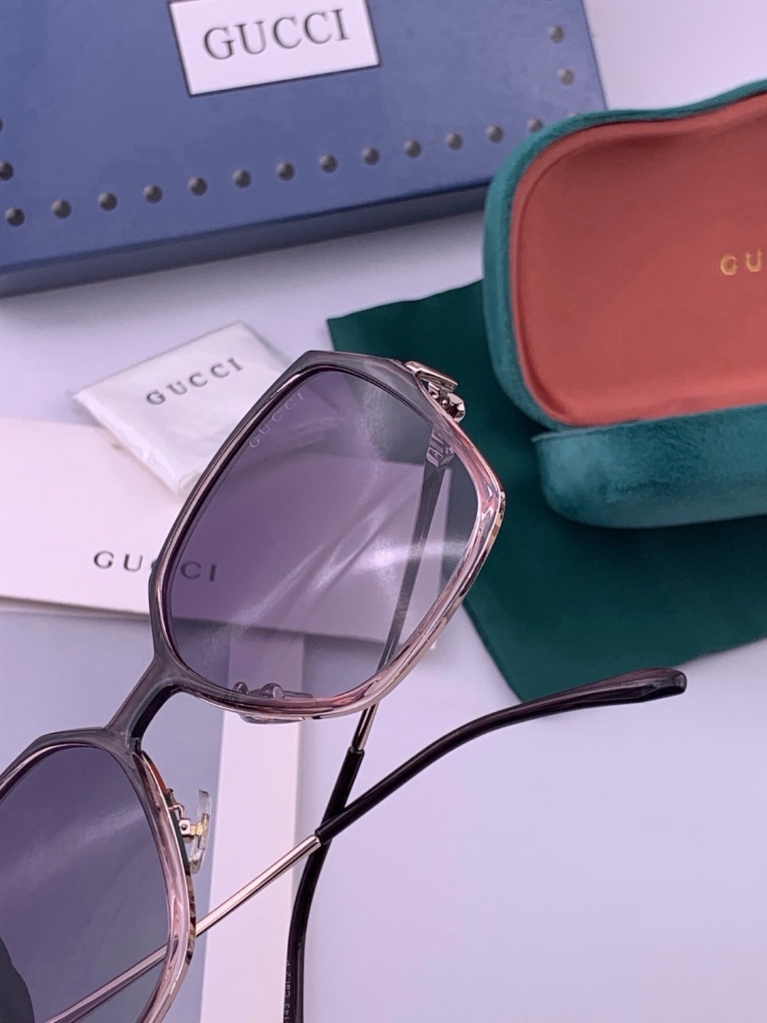 🔺 【GUCCI-偏光太阳镜】开春新款 潮流爆款 时尚圆框偏光太阳镜 高品质 佩戴舒适 网红潮款墨镜 女士高清偏光太阳镜