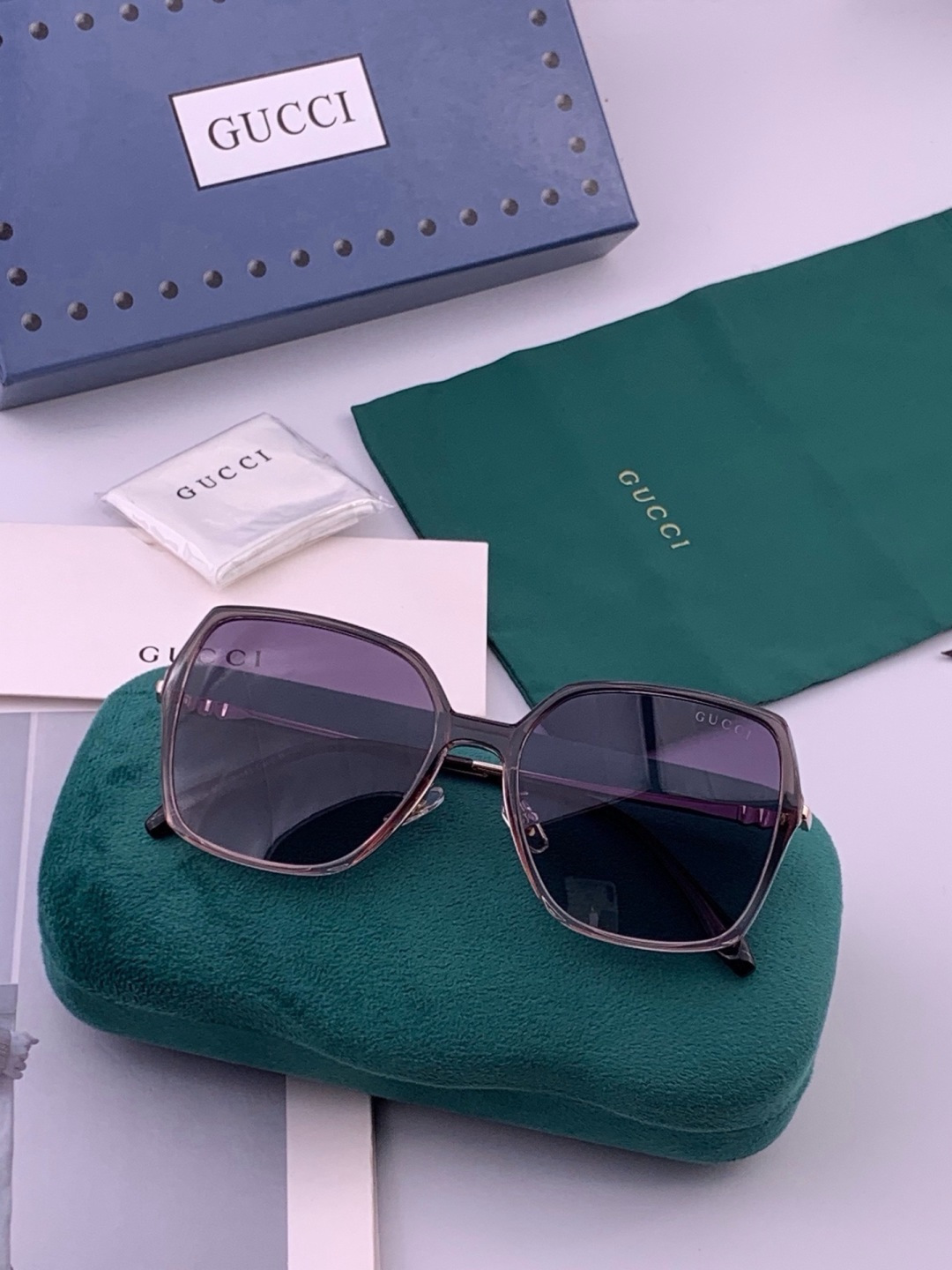 🔺 【GUCCI-偏光太阳镜】开春新款 潮流爆款 时尚圆框偏光太阳镜 高品质 佩戴舒适 网红潮款墨镜 女士高清偏光太阳镜