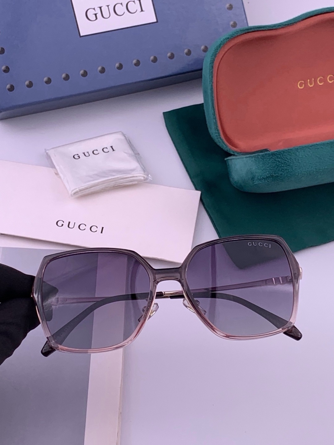 🔺 【GUCCI-偏光太阳镜】开春新款 潮流爆款 时尚圆框偏光太阳镜 高品质 佩戴舒适 网红潮款墨镜 女士高清偏光太阳镜