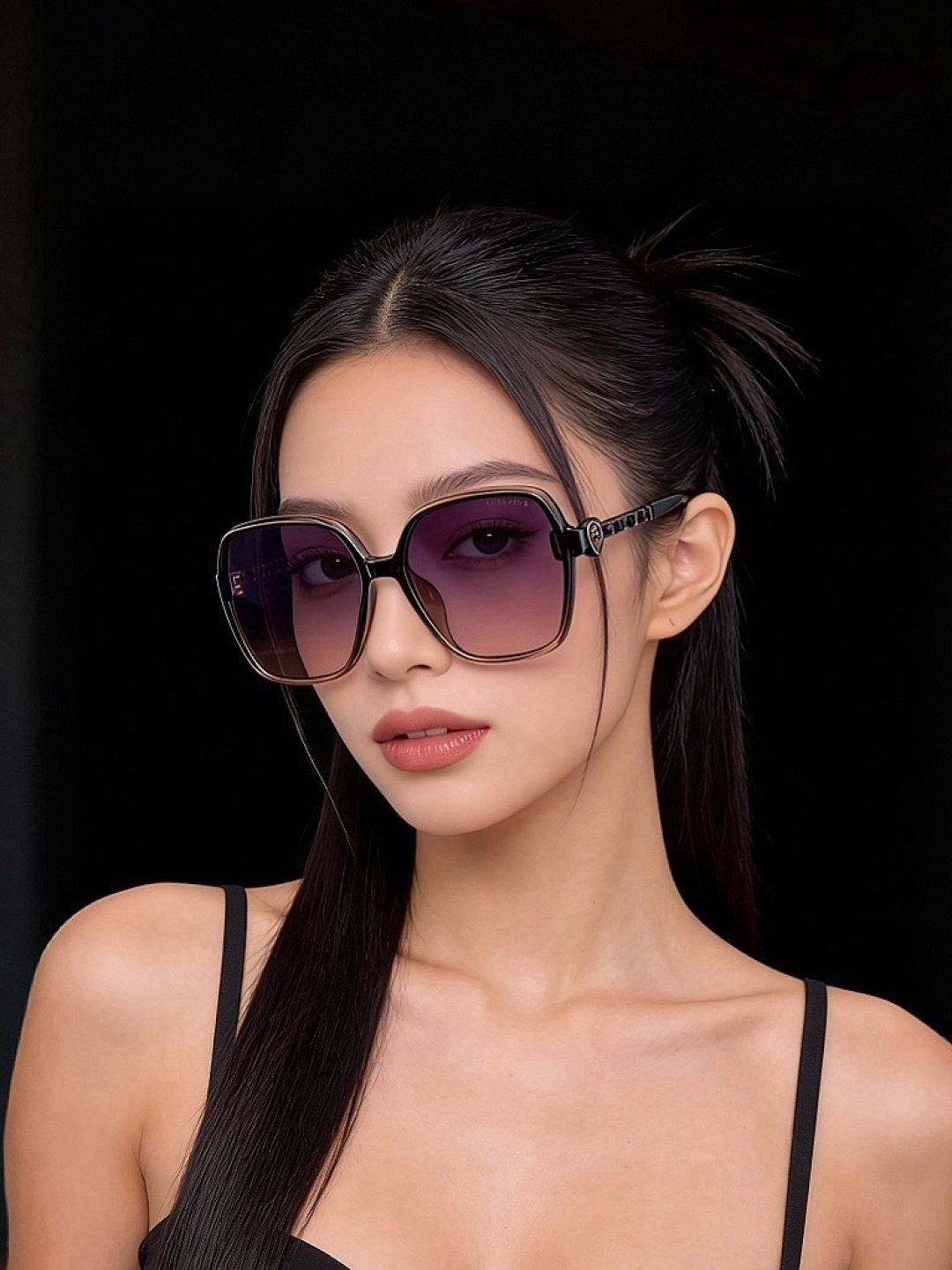 【CHANEL】香奈儿 新款潮流爆款 时尚方框太阳镜 佩戴舒适 网红潮款墨镜  女士高清加厚偏光太阳镜🕶️ 🎉高品质TR