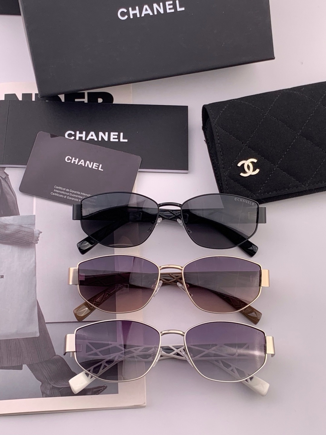 【CHANEL】香奈儿 新款潮流爆款 时尚小框太阳镜 佩戴舒适 网红潮款墨镜  女士高清加厚偏光太阳镜🕶️ 🎉高品质TR