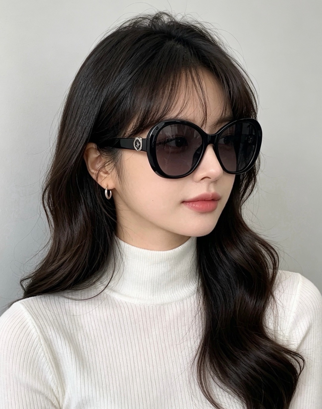 🔺CHANEL🔻官方早春新款，众多明星同款[色]香奈儿‼️‼️新款珍珠大框偏光墨镜 ，🌈🌈宝丽来超清偏光太阳镜🔝🔝型号：