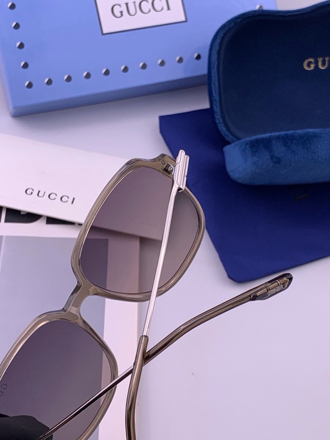 🔺 【GUCCI】开春新款 潮流爆款 时尚方框偏光太阳镜 高品质 佩戴舒适 网红潮款墨镜 女士高清尼龙偏光太阳镜🕶️ 🎉