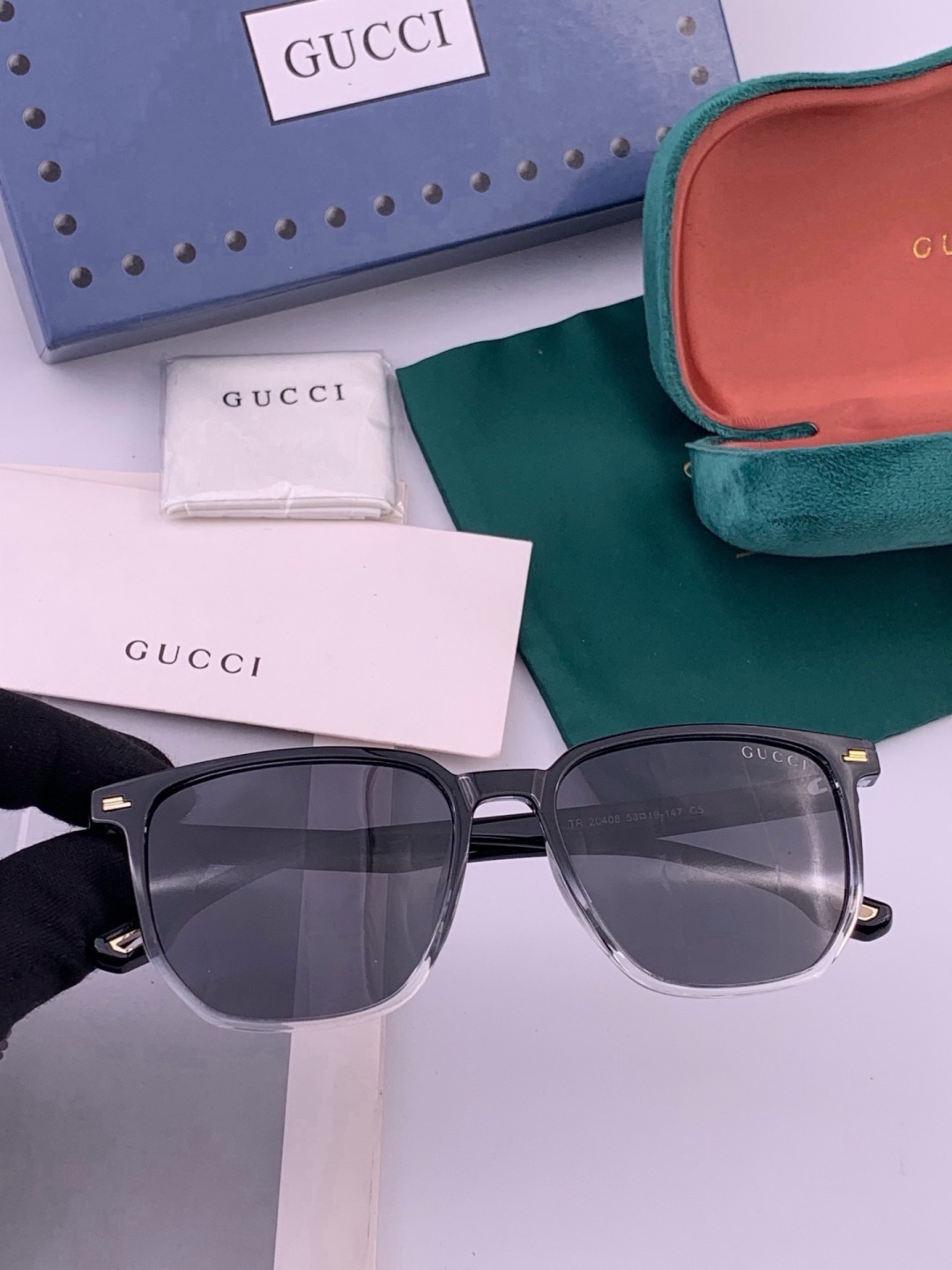 🔺 【GUCCI-偏光太阳镜】开春新款 潮流爆款 时尚偏光太阳镜 高品质 佩戴舒适 网红潮款墨镜 女士高清偏光太阳镜🕶️