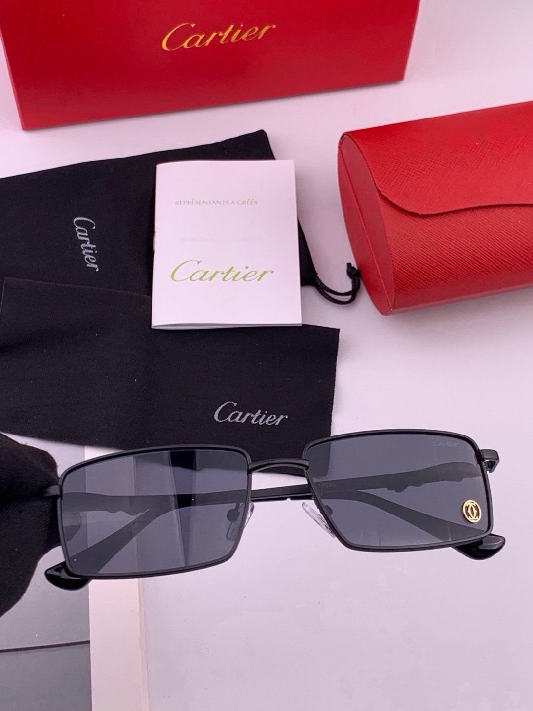 【卡地亚-cartier】 时尚高贵 很美手工🔝🔝高端品质 男女通用太阳眼镜 经典之作  有分量有质感的一款太阳镜  电