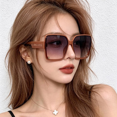 🔺 【DIOR-迪奥】开春新款 潮流爆款 时尚方框偏光太阳镜 高品质 佩戴舒适 网红潮款墨镜 女士高清尼龙偏光太阳镜🕶️ 🔺 【DIOR-迪奥】开春新款 潮流爆款 时尚方框偏光太阳镜 高品质 佩戴舒适 网红潮款墨镜 女士高清尼龙偏光太阳镜🕶️