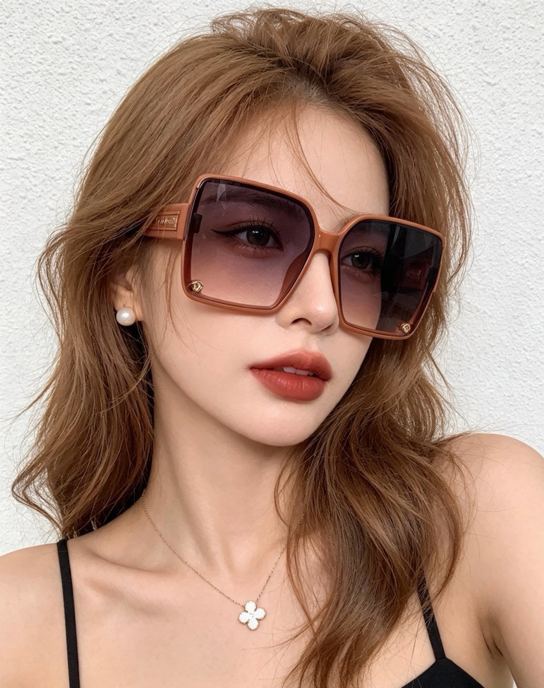 🔺 【DIOR-迪奥】开春新款 潮流爆款 时尚方框偏光太阳镜 高品质 佩戴舒适 网红潮款墨镜 女士高清尼龙偏光太阳镜🕶️