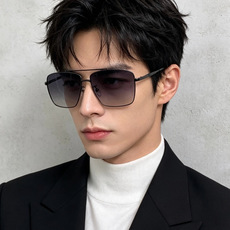 【Cartier 卡地亚】 👑男女款偏光墨镜 双色烤漆工艺 进口宝丽来偏光镜片 顶级做工彰显非凡品味 高品质 【Cartier 卡地亚】 👑男女款偏光墨镜 双色烤漆工艺 进口宝丽来偏光镜片 顶级做工彰显非凡品味 高品质