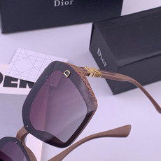 🔺 【DIOR-迪奥】 开春新款 潮流爆款 时尚方框偏光太阳镜 高品质 佩戴舒适 网红潮款墨镜 女士高清偏光太阳镜🕶️ 🔺 【DIOR-迪奥】 开春新款 潮流爆款 时尚方框偏光太阳镜 高品质 佩戴舒适 网红潮款墨镜 女士高清偏光太阳镜🕶️