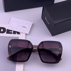 🔺 【DIOR-迪奥】 开春新款 潮流爆款 时尚方框偏光太阳镜 高品质 佩戴舒适 网红潮款墨镜 女士高清偏光太阳镜🕶️ 🔺 【DIOR-迪奥】 开春新款 潮流爆款 时尚方框偏光太阳镜 高品质 佩戴舒适 网红潮款墨镜 女士高清偏光太阳镜🕶️