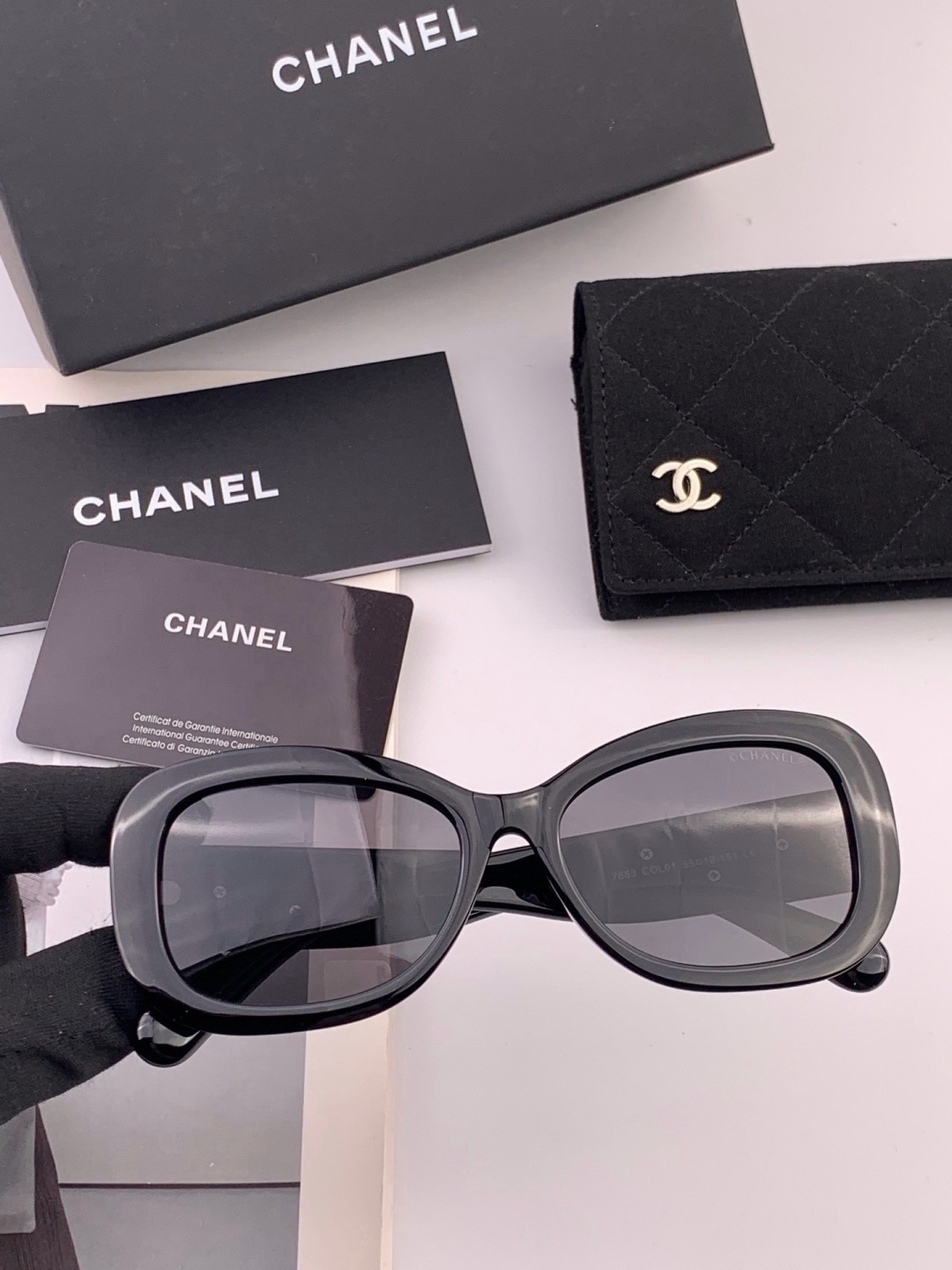 【CHANEL】香奈儿 新款山茶花潮流爆款 时尚圆框高清偏光太阳镜 佩戴舒适 网红潮款墨镜  ♥️♥️型号：CH3788