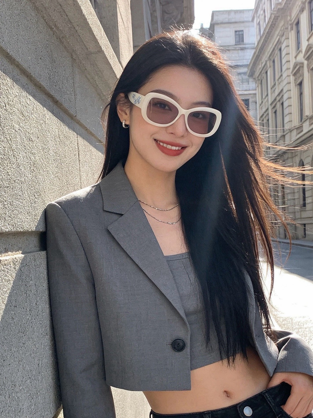 【CHANEL】香奈儿 新款山茶花潮流爆款 时尚圆框高清偏光太阳镜 佩戴舒适 网红潮款墨镜  ♥️♥️型号：CH3788