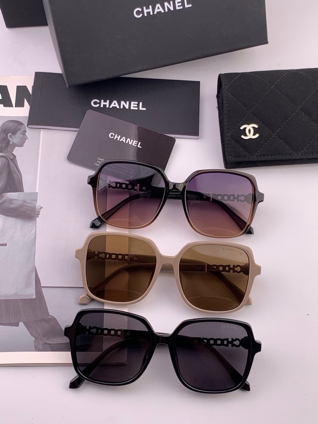 【CHANEL】香奈儿 新款潮流爆款 时尚方框太阳镜 佩戴舒适 网红潮款墨镜  女士高清加厚偏光太阳镜🕶️ 🎉高品质TR