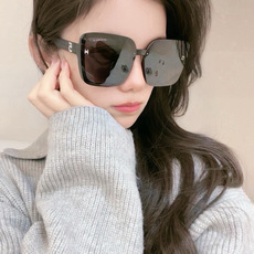新品CHANEL 香奈儿太阳镜以独特魅力和前卫风格诠释春夏最新眼镜,质感超好佩带舒适 型号:CH2305 新品CHANEL 香奈儿太阳镜以独特魅力和前卫风格诠释春夏最新眼镜,质感超好佩带舒适 型号:CH2305